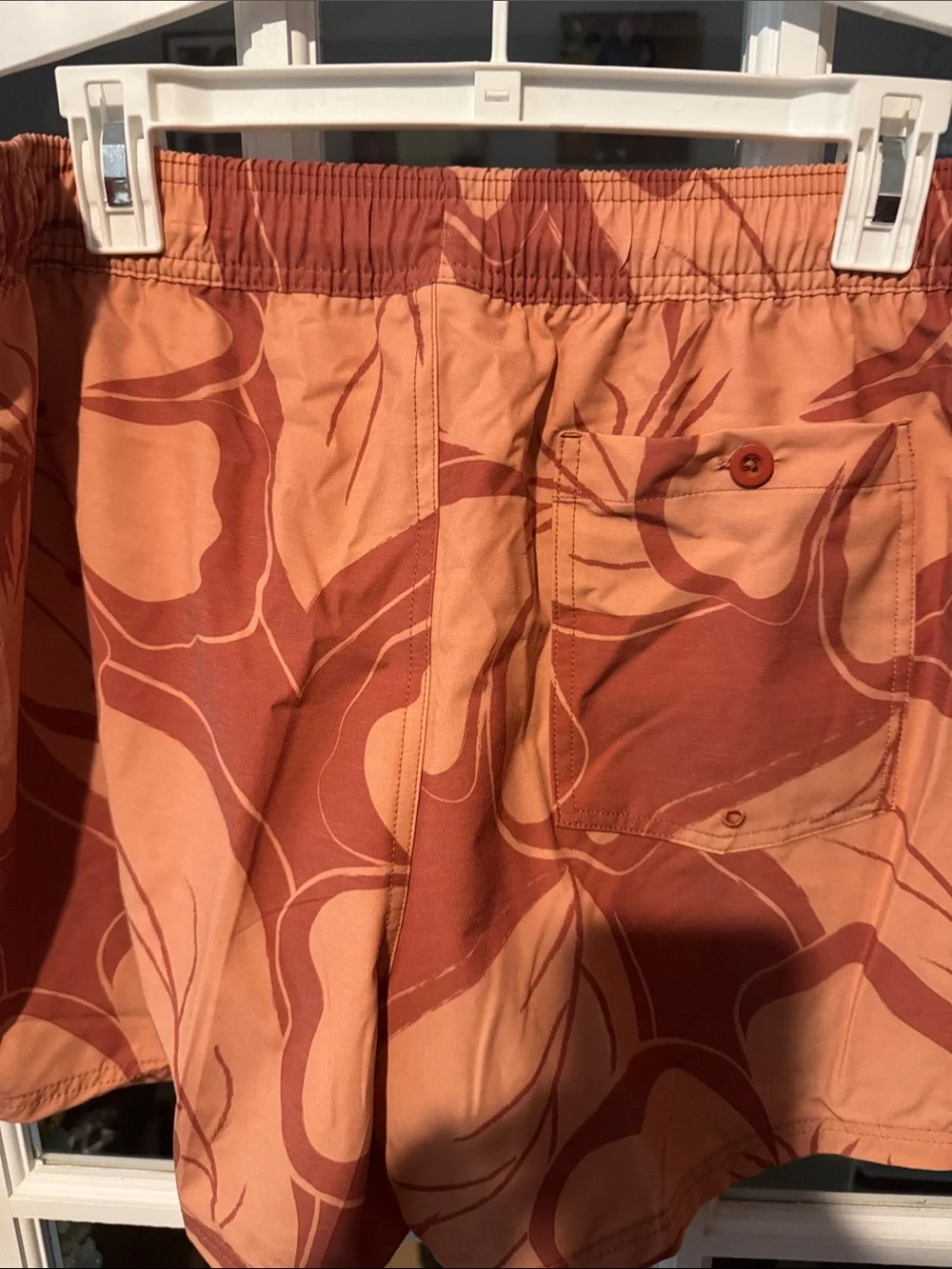 Size Large Men's Floral Drawstring Swim Shorts Orange 5” e-waist